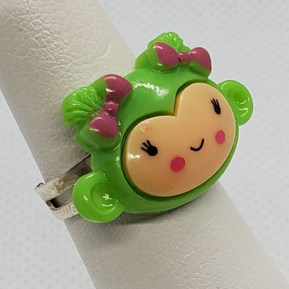 Adjustable Green Monkey Ring - Picture 3 of 6